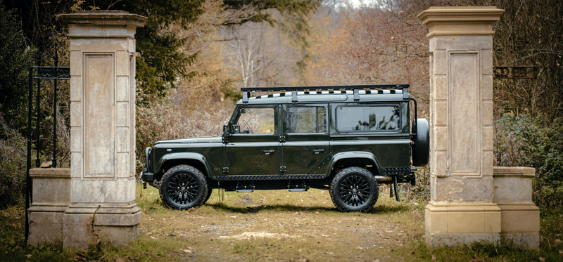Illustration for article titled This Wild Land Rover Defender Restomod Will Carry the Rich Through the Apocalypse
